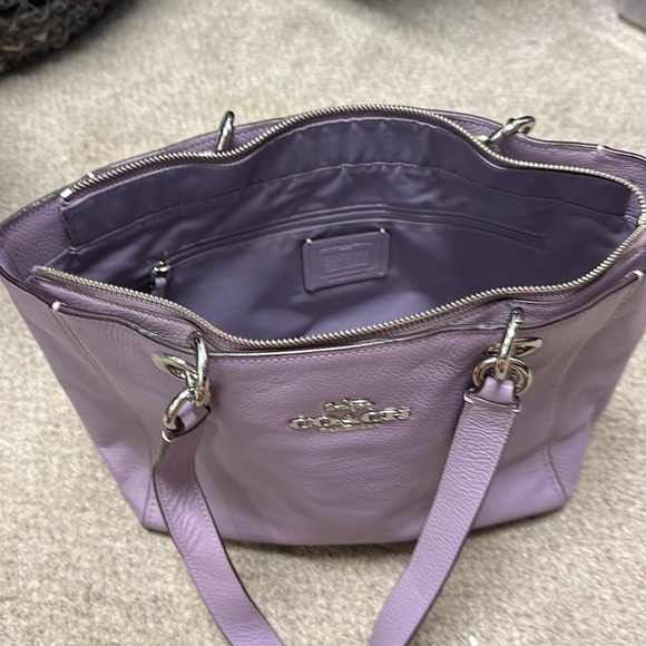 Coach - Picture 2 of 2